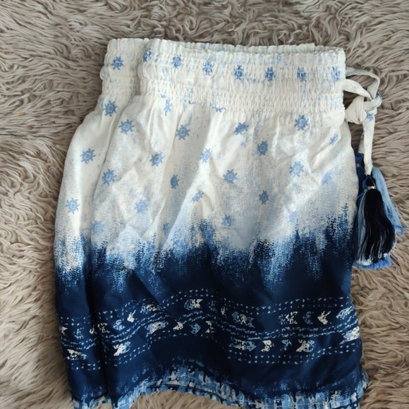 Bottom - Picture 7 of 8